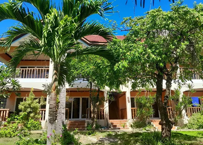 Blue Dolphin Island * Malapascua